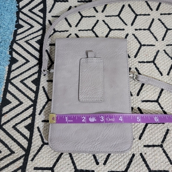 HARPER CROSSBODY in LIGHT GRAY - Picture 9 of 12